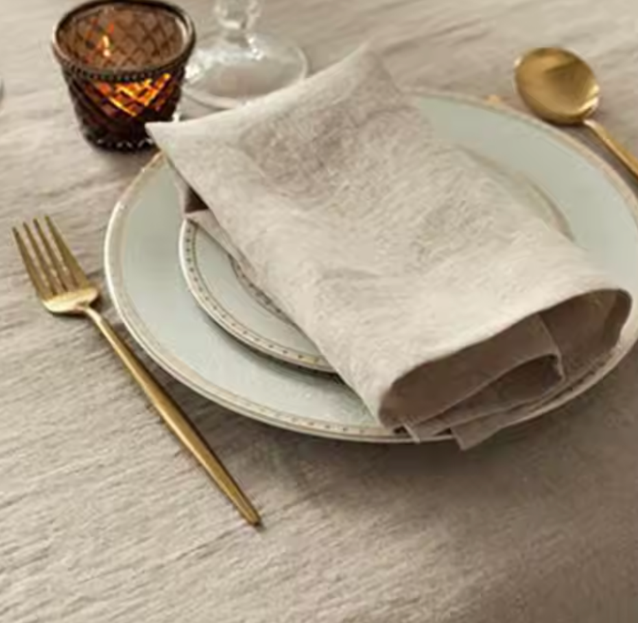 Servilleta de Lino Beige con Dobladillo Enrollado